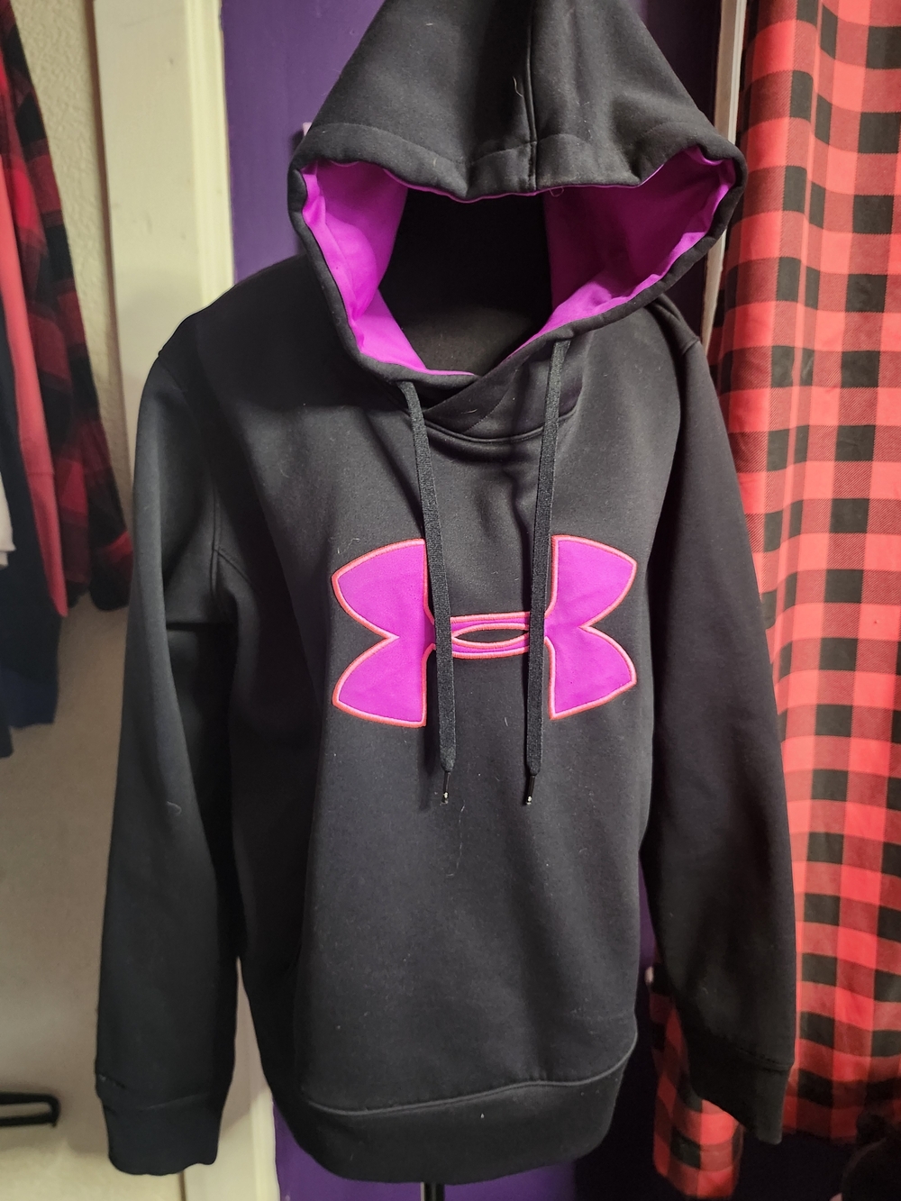 Under Armour Black Hoodie with Bright Pink Logo and Lined Hood